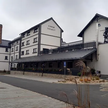 酒店 Pivovar Tupadly